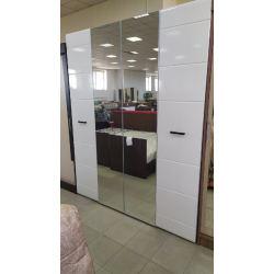 Шкаф Нэнси new четырехстворчатый белый в Пензе купить в магазине "МЕБЕЛЬ 58" фото - 3 Купить Шкаф Нэнси new четырехстворчатый белый в Пензе от производителя в магазине"МЕБЕЛЬ 58"по самой выгодной цене